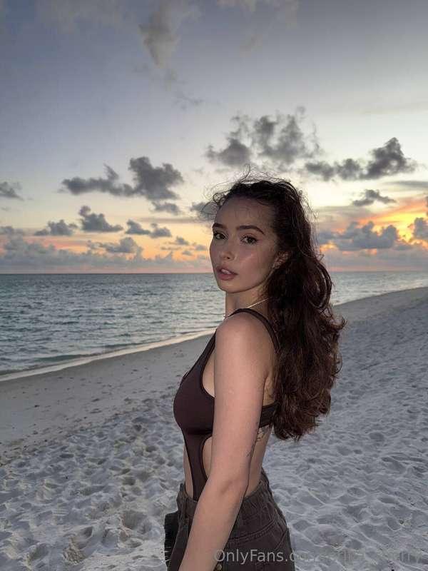 erika_cherry main image