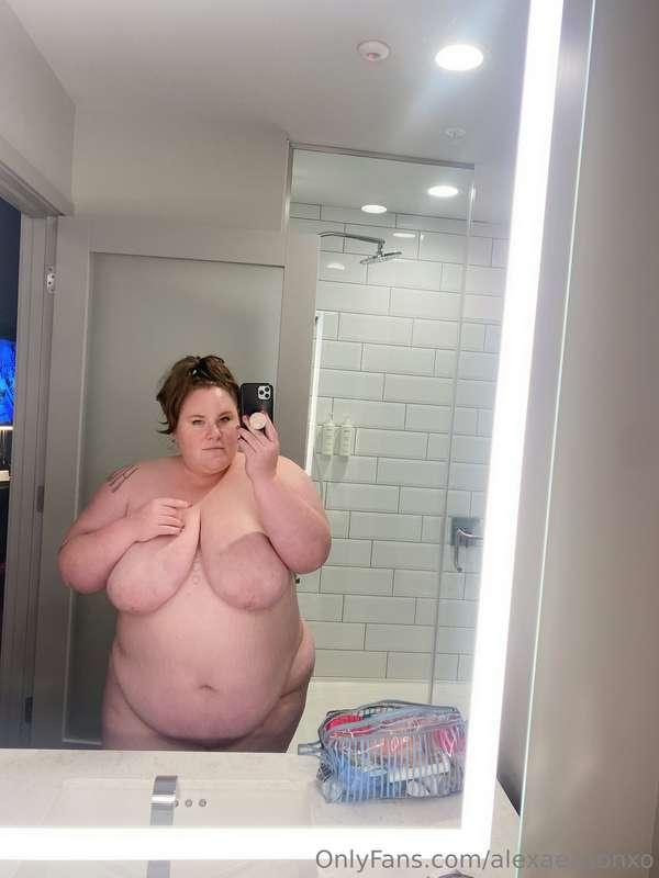 Getting clean after being so very dirty 😏