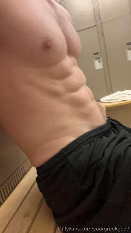 Need a workout partner🫠