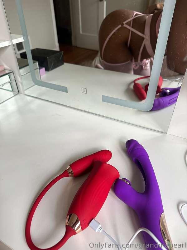 new toys 🥰