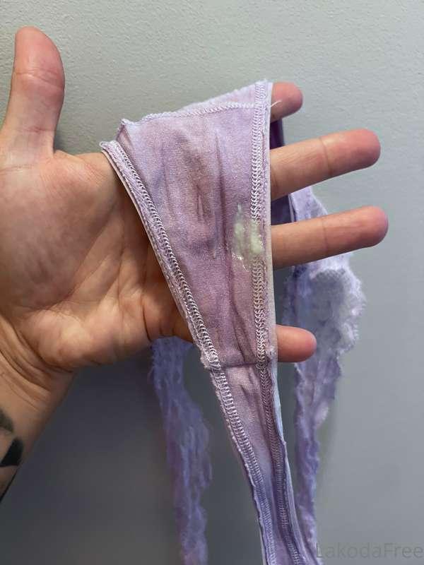 Y’all can’t tell me that you don’t want to buy them. Thats f..