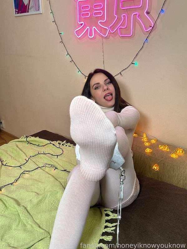 honeyiknowyouknow image #5