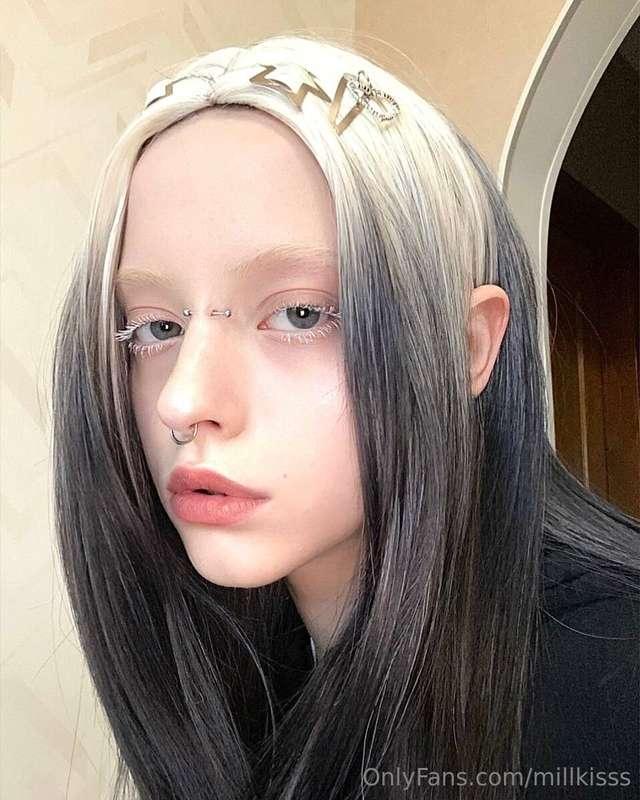 Ayy yo, I got a new wig, guys! How you feelin’ bout it? (＾◡＾..