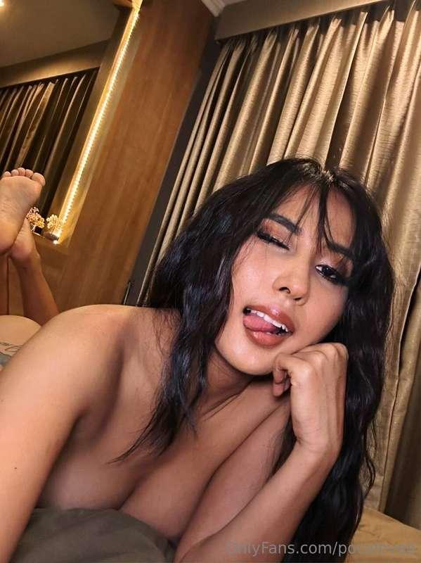 One wink for naughty thoughts 😉😈