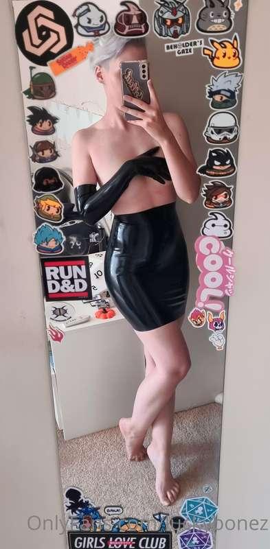 My new latex came! Only wearing a few pieces because putting..