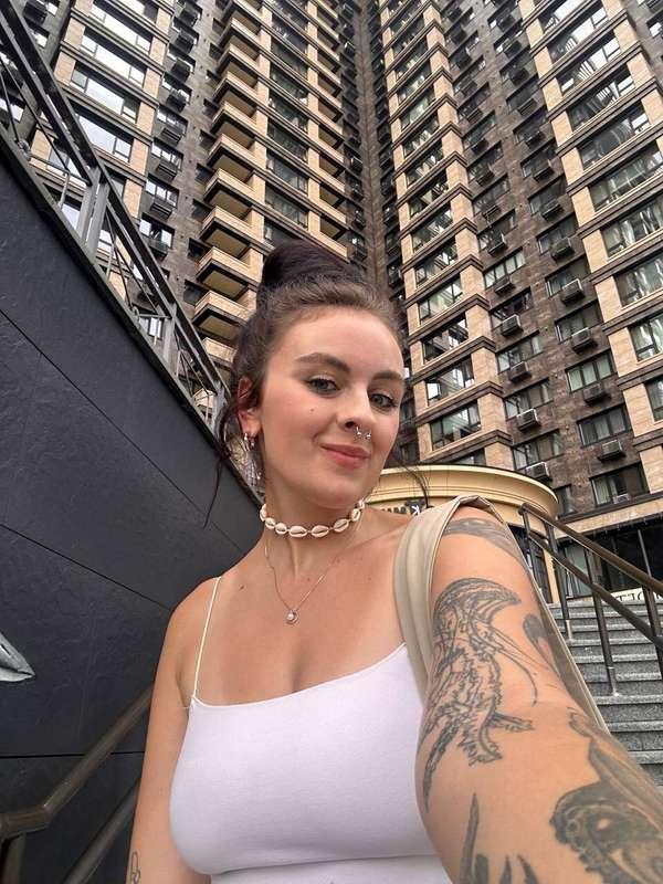 Big city vibes, dreams, and a world full of endless possibil..