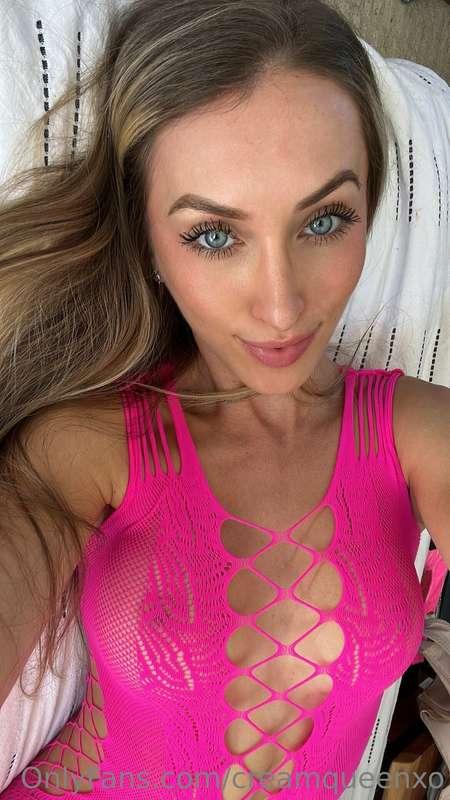 Can I sit on your lap? 😊 tip me $10 and check your dms for a..