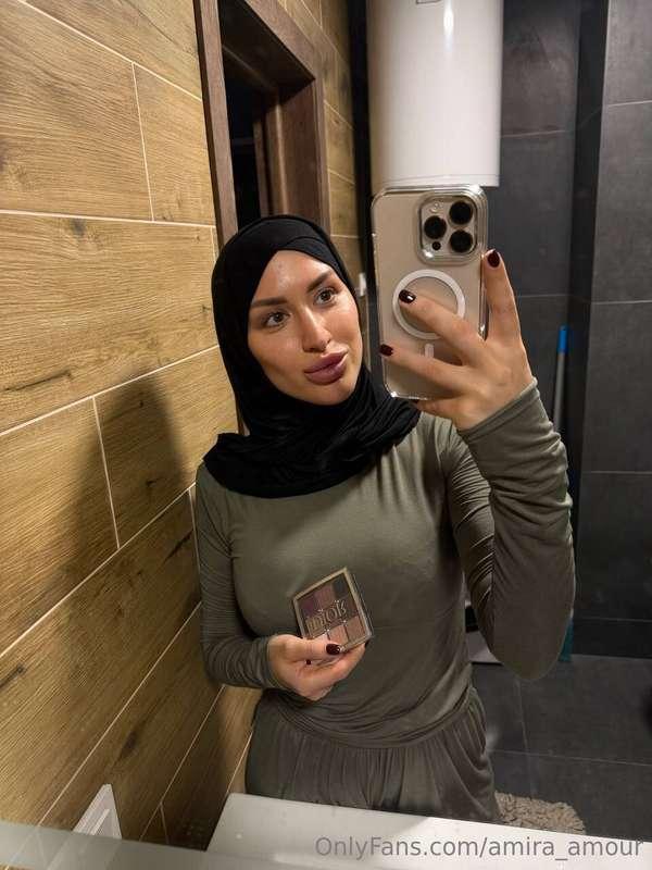 I look in the mirror and realize that the main thing in self..