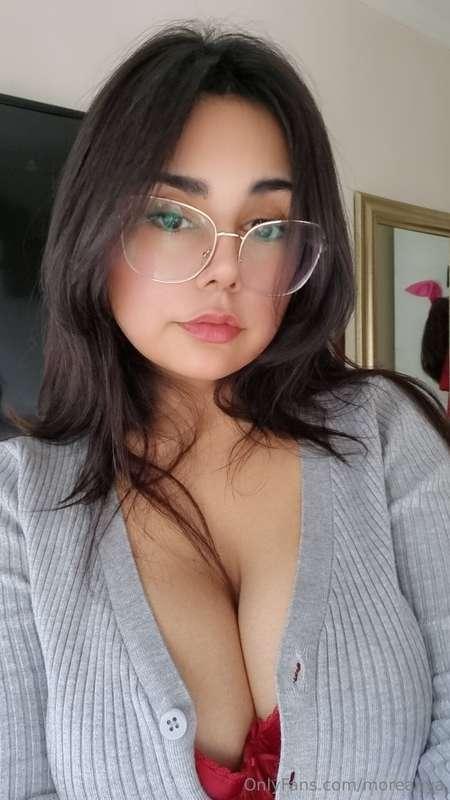 Just a little tease 🥺