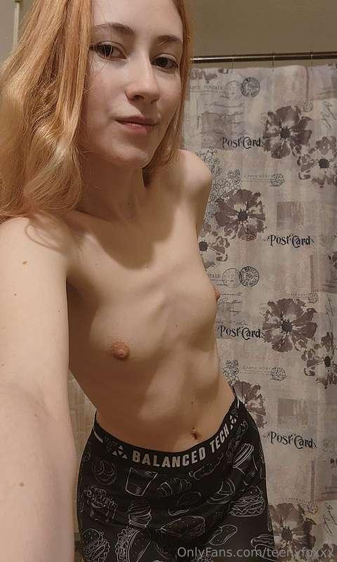 teenyfoxxx image #2