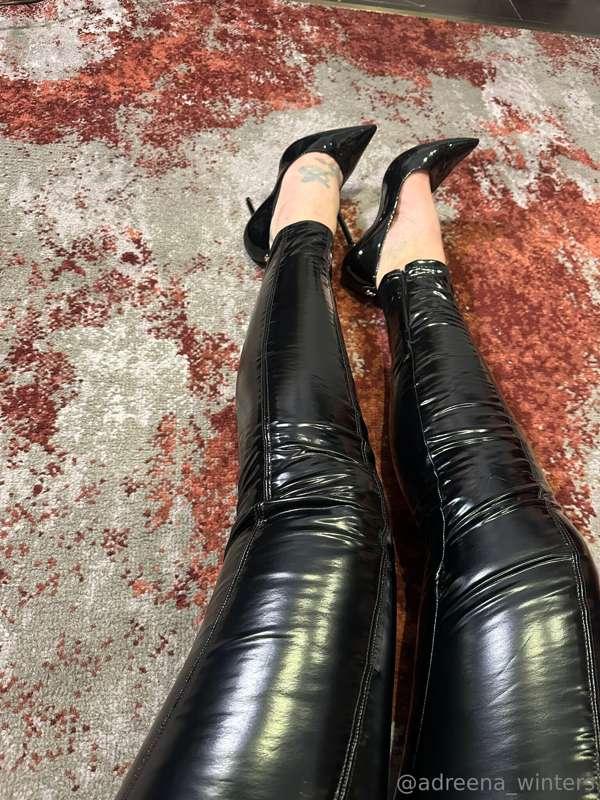 Triggering you into serving me really is effortless! 👠