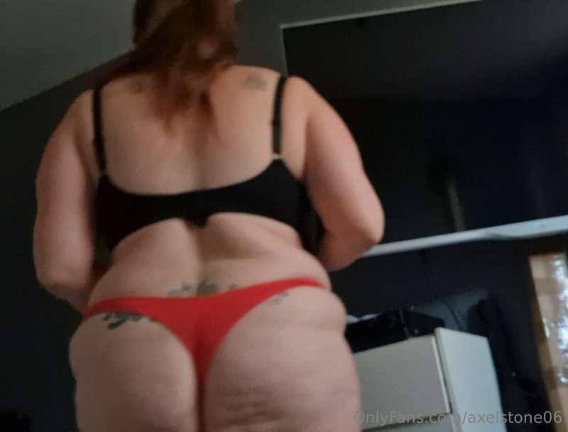 Tried to catch the wife in her red thong