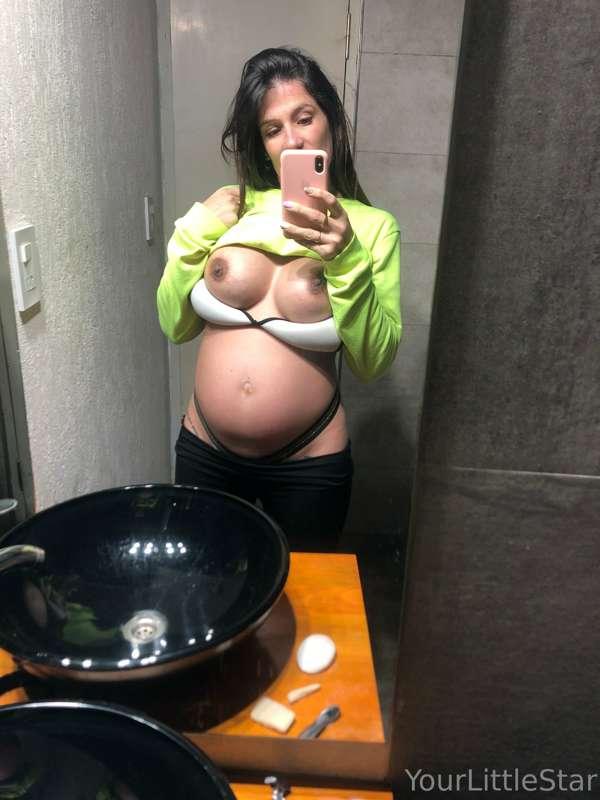 ##Play with your favorite pregnant 🥰😋😈🥵🔥🤤🤤🤤