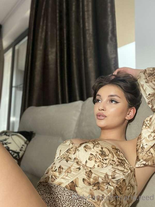 I am looking for somebody to have fun right now 😇