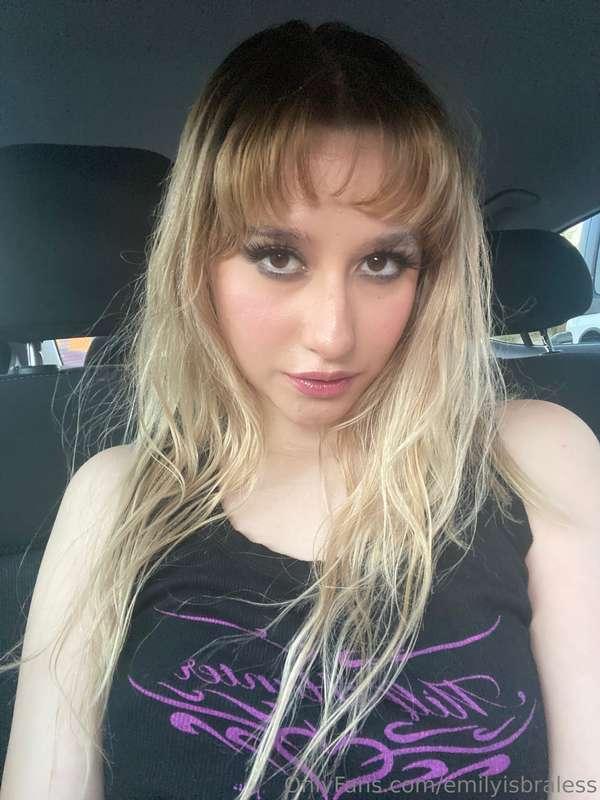 I hope everyone has an amazing Monday 💜 xoxo