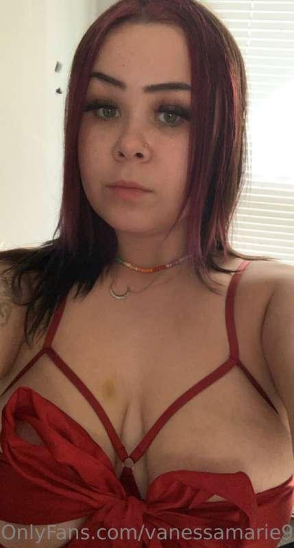 do you want me to leave this lingerie on when we fuck or tak..