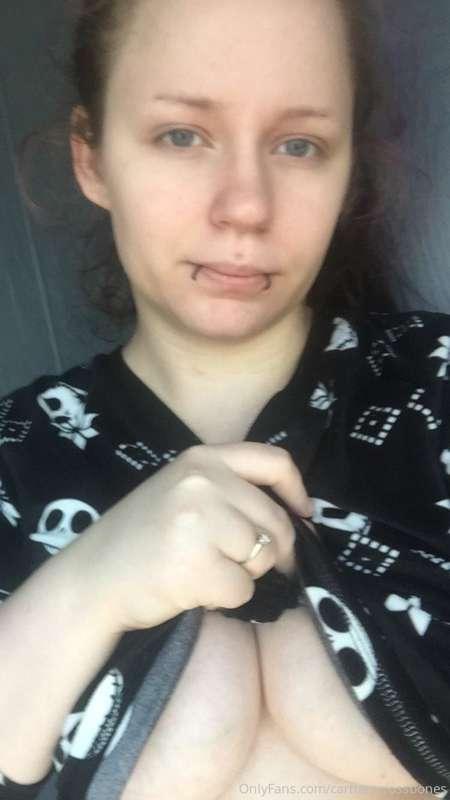 It's starting to get chilly out 🥰