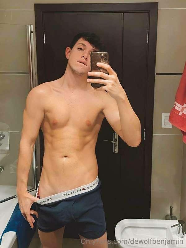 ✅FREE: @andyreidd
🔞VIP: @andyreiddvip ($5)
❤️‍🔥 Hot Latino f..