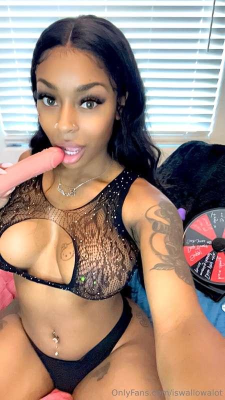 Wanna see me live tomorrow baby?😜