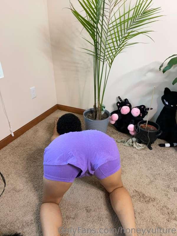 Just doing some stretches daddy, do you need something?