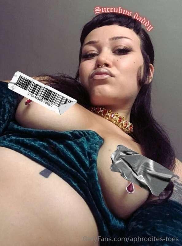 Damn that sucks , I guess losers really don’t get free tits ..