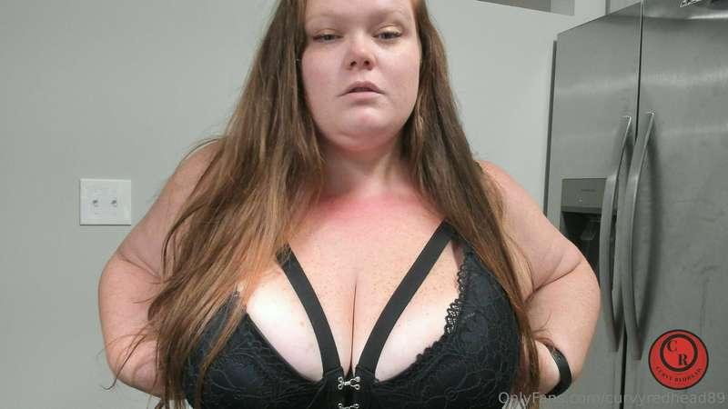 curvyredhead89 image #1