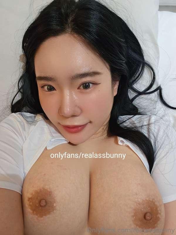용량때문에 업로드가 3시 40분쯤 될 것 같아요!!:)3시 40분에 업로드 됩니다!♥︎♥︎