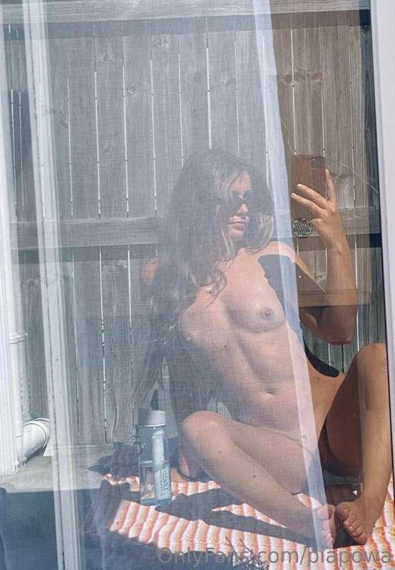 I felt so sexy outside nude in the sun I thought you would a..