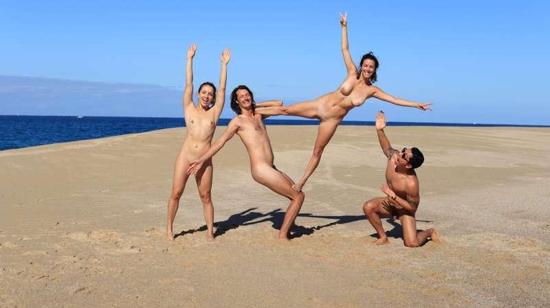 Photo Gallery | Acroyoga Nude