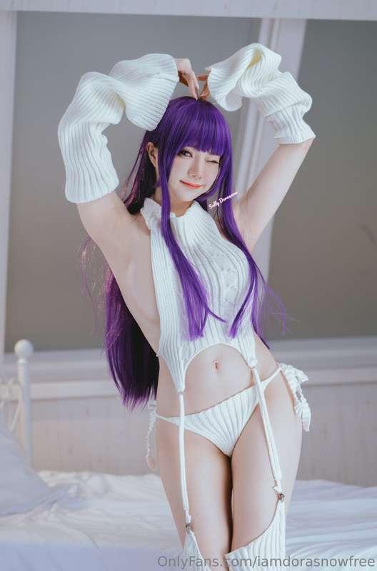 kk I stick back to cosplay photos 🤣😭
learnt a new word yeste..