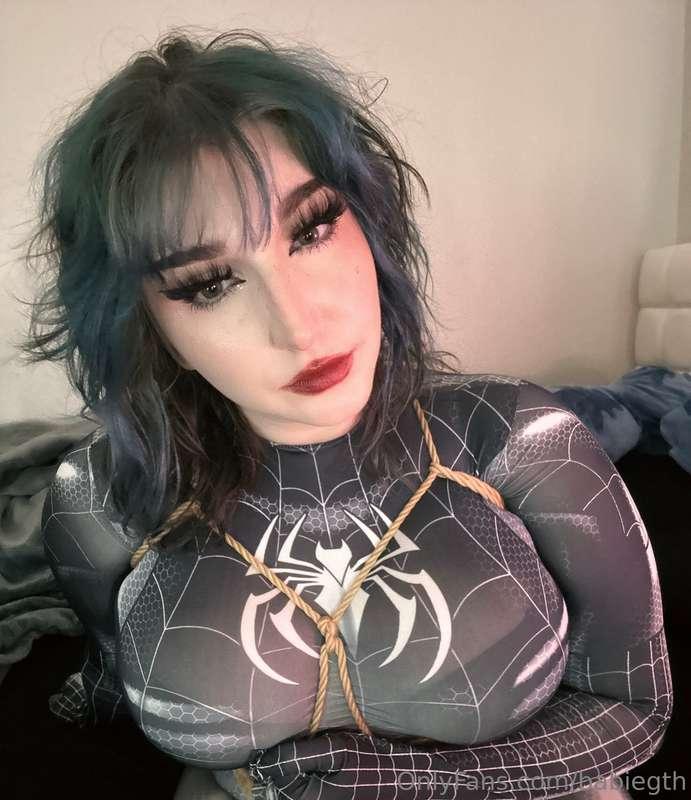 One of my fav looks I love incorporating shibari 🪢