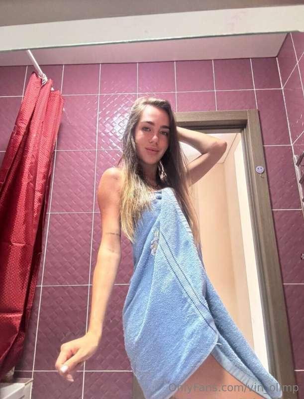 Naughty girl @miasunrise always with a wet pussy 💦💦💦You've n..