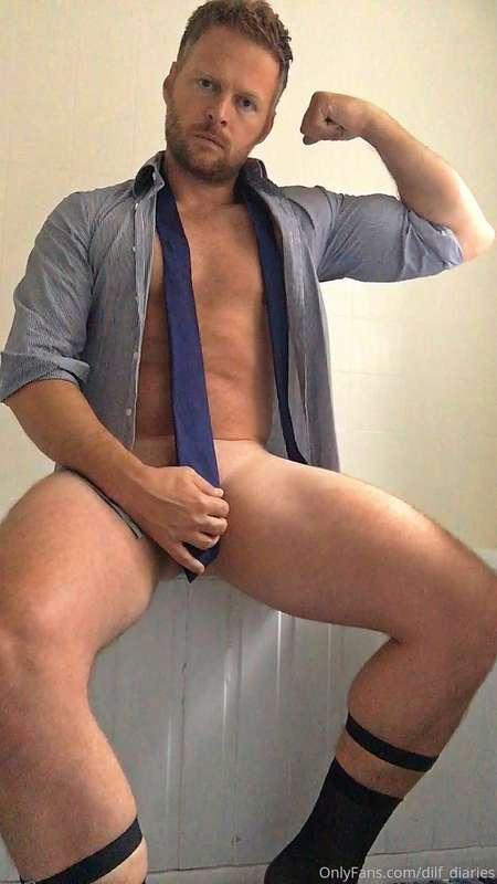 😜