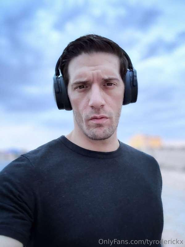 Morning glow, body in motion… teasing, tempting, and fully a..