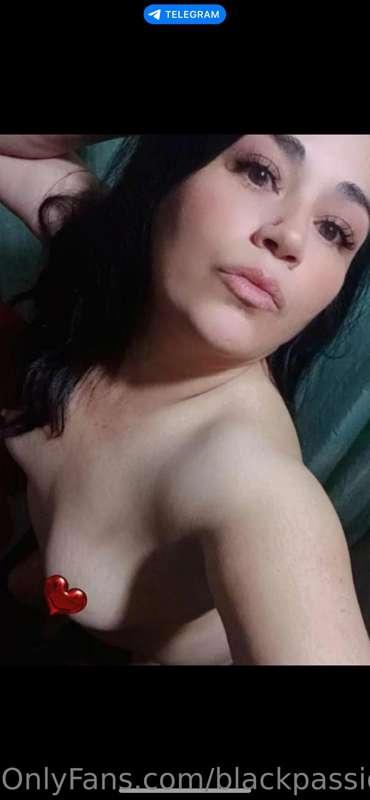 Free free 💕
Subscribe to my profile to have fun 🥂
Custom vid..