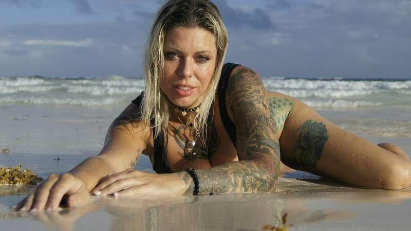 Some hot content coming hopefully later today- yes, the one ..