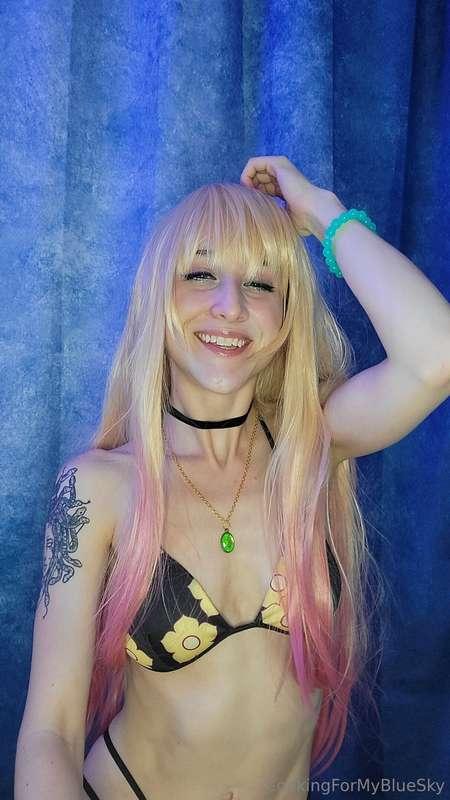 I love love love this wig, it kept making me smile seeing it..
