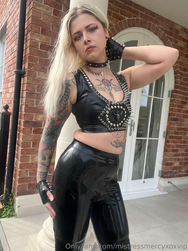 mistressmercyxoxvip image #4