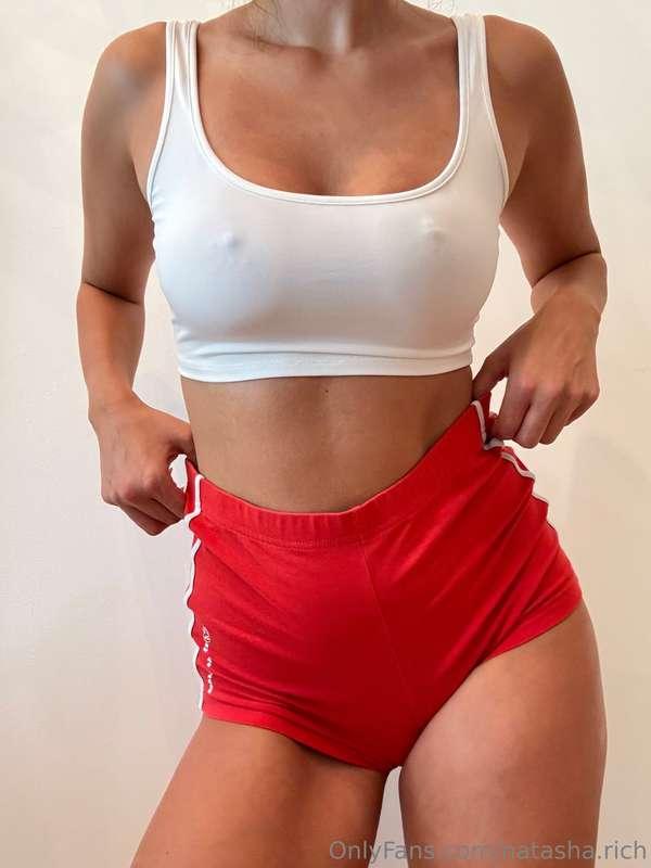 Shorts pants are my favorite, I could live in those! I hope ..