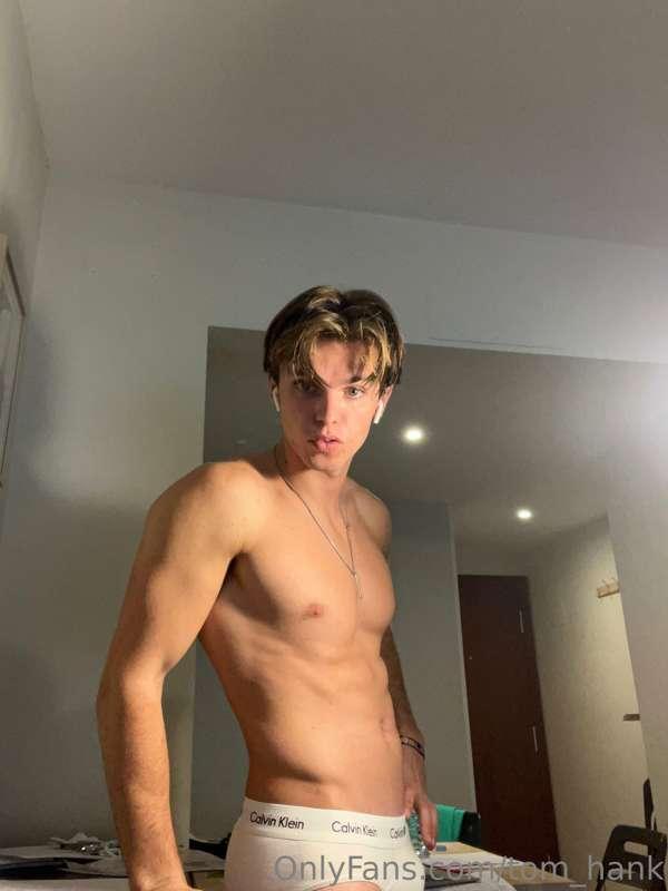 🤯