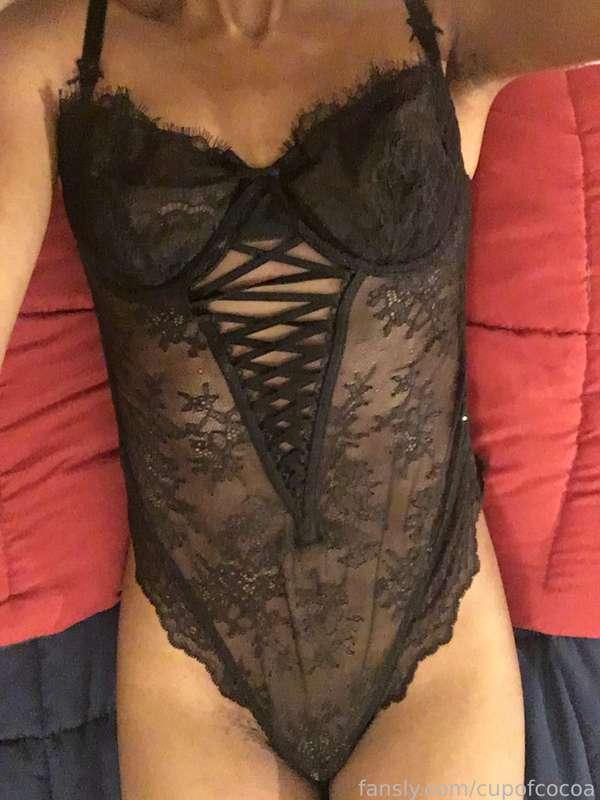 🖤 trying on some lingerie 🖤