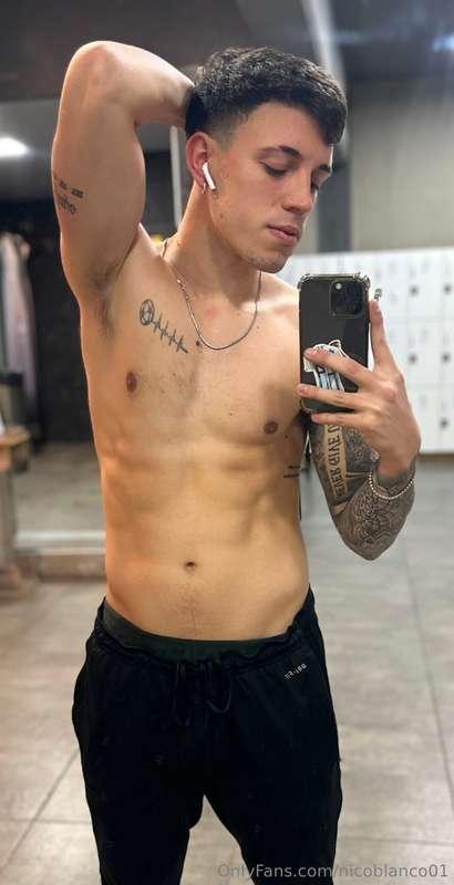 Entreno hecho 💪✨ ¿Listos para ver cómo se ve el esfuerzo? 🔥