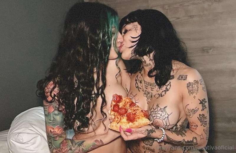 Noche de chicas <33