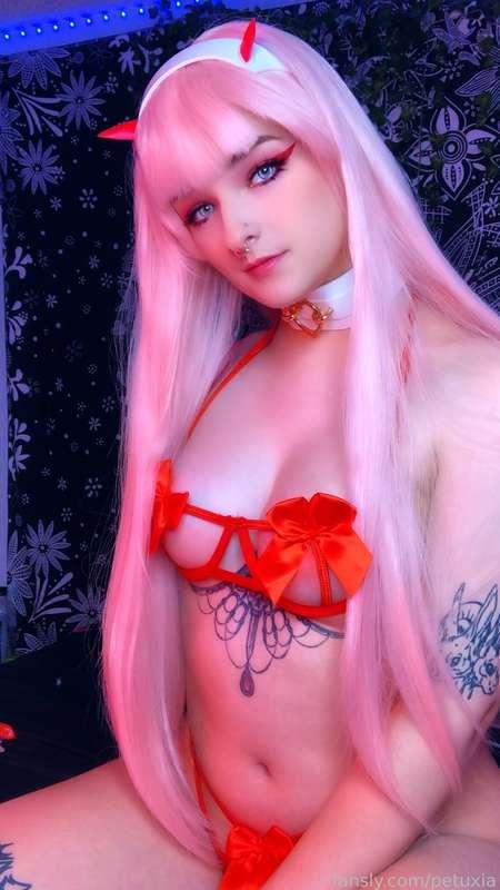 petuxia image #2