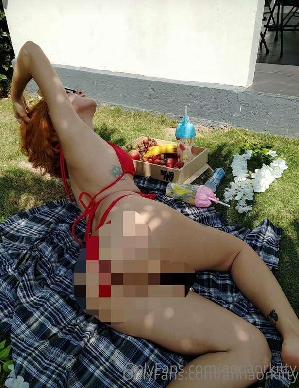 In a few hours you will see more of my body on a sunny picni..