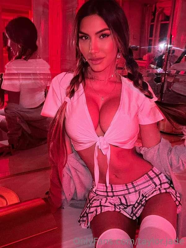 taylor.jade image #2