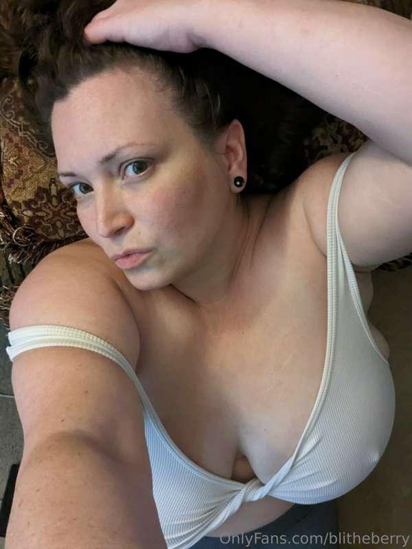 This top is doing a lot of heavy lifting