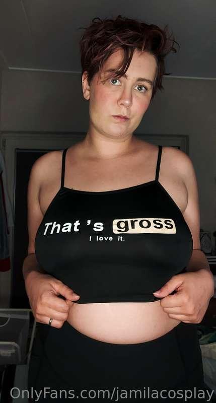 Got a new Gym outfit, you think they'd let me in like this?🤭..