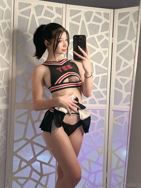 releasing my WILDEST content EVER tonight.. get ready 😈