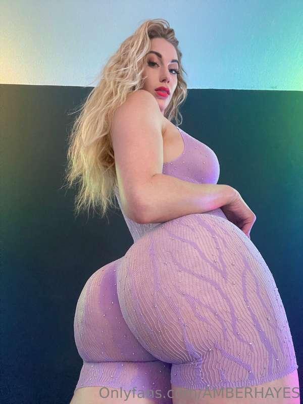 😈